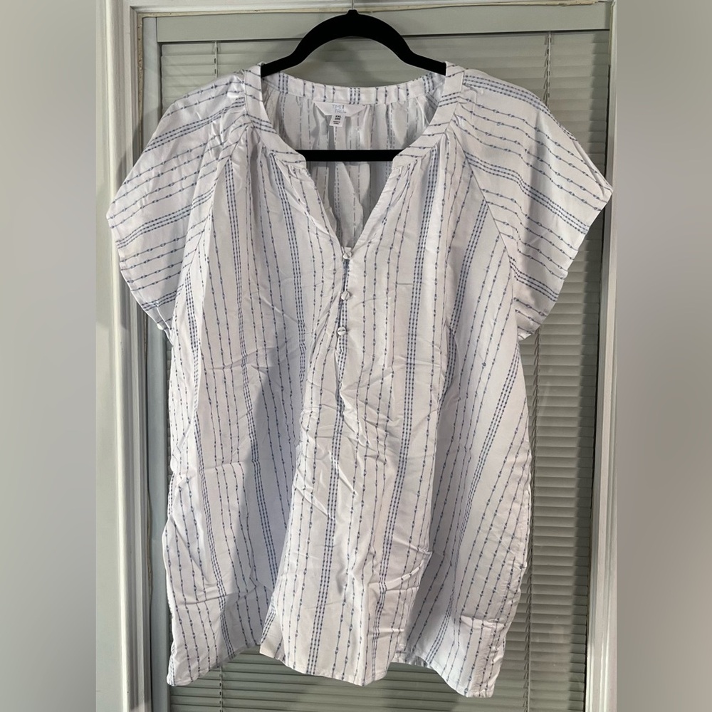 Time and Tru White Top with Navy Accents